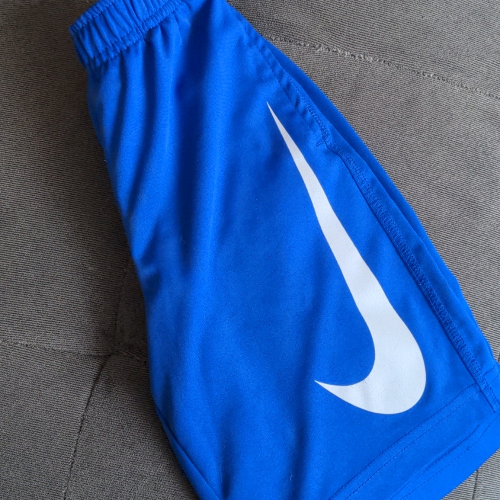Nike shorts / socks
